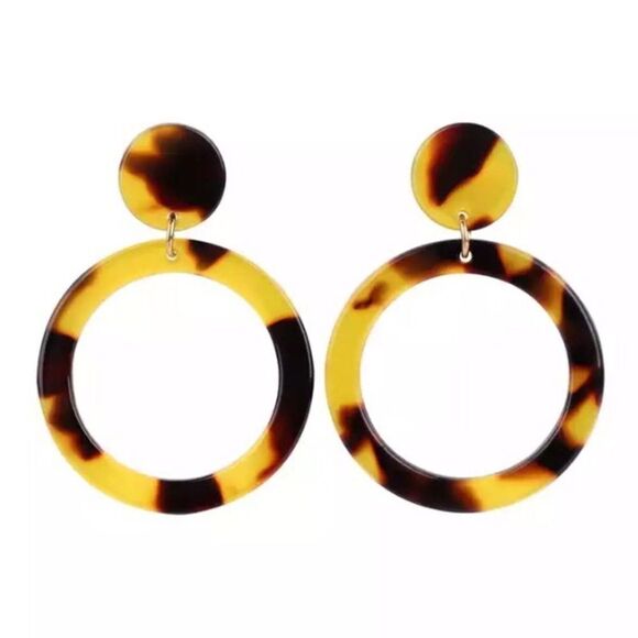 Tortoiseshell Acrylic Drop Hoop Earrings NWT - Picture 1 of 6
